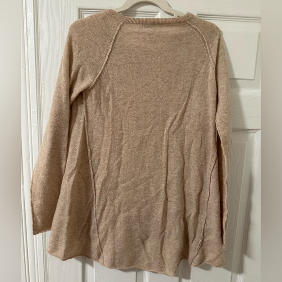 Subtle Luxury 100% Cashmere Sweater Tan Beige Raw Hem Flowy XS/S Small - Picture 7 of 16